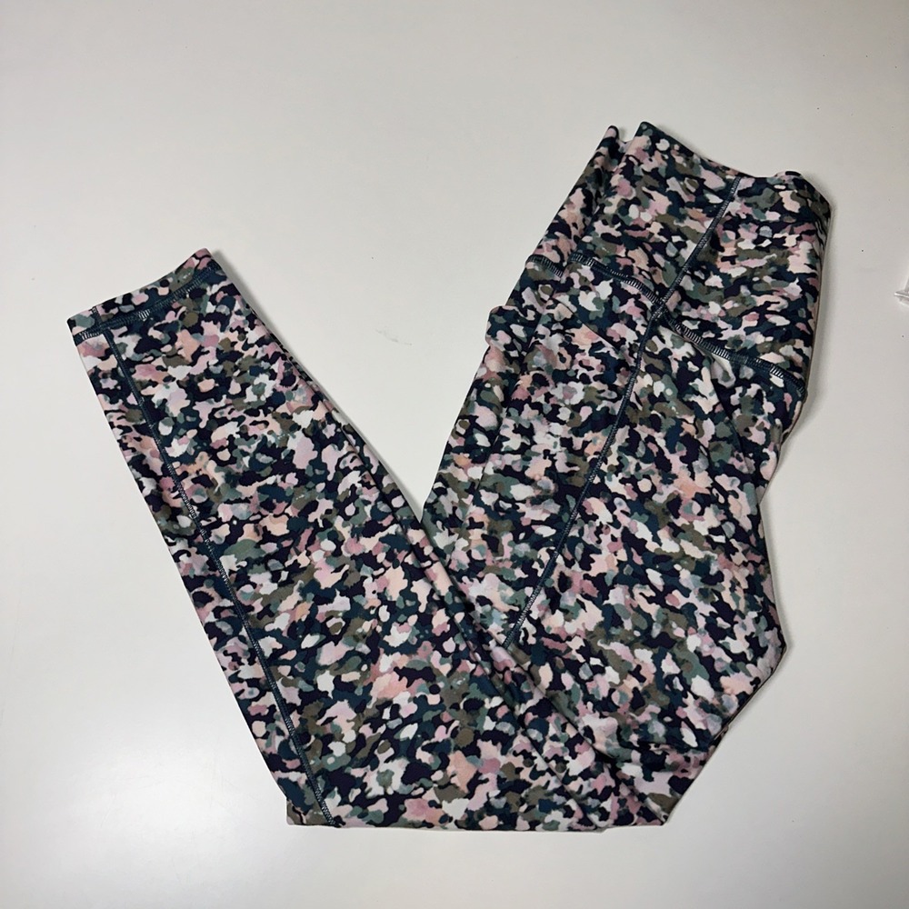 ATHLETA Salutation Stash Tight Leggings Small